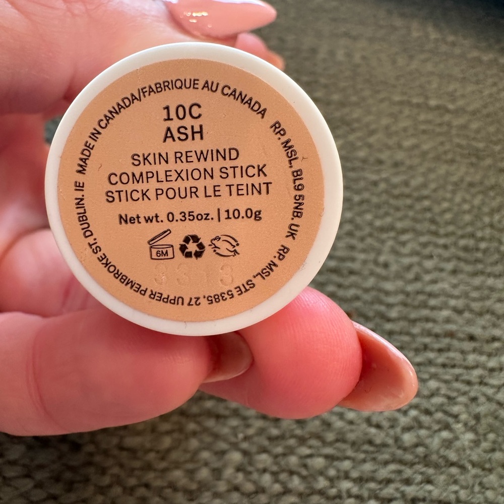 ILIA Skin Rewind Complexion Stick - Picture 2 of 4